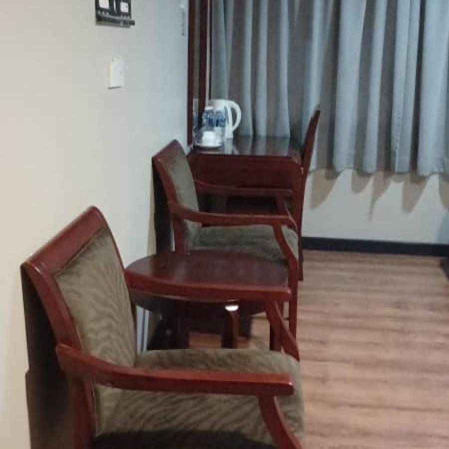 Hotel Sadong88 Кота Кинабалу Екстериор снимка
