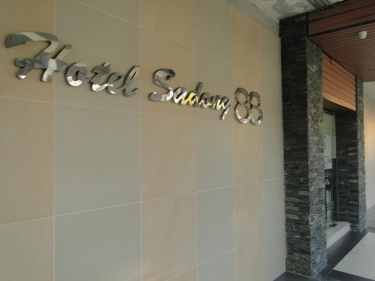 Hotel Sadong88 Кота Кинабалу Екстериор снимка