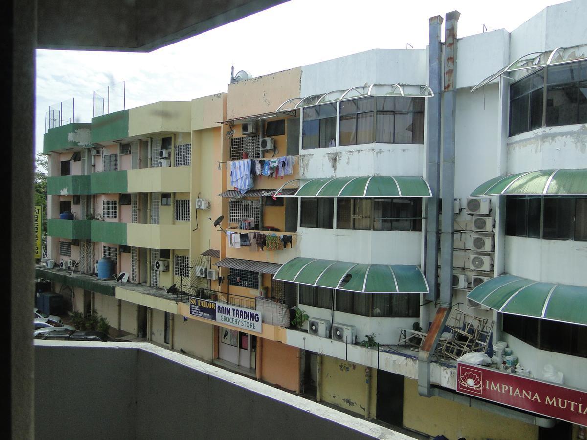 Hotel Sadong88 Кота Кинабалу Екстериор снимка